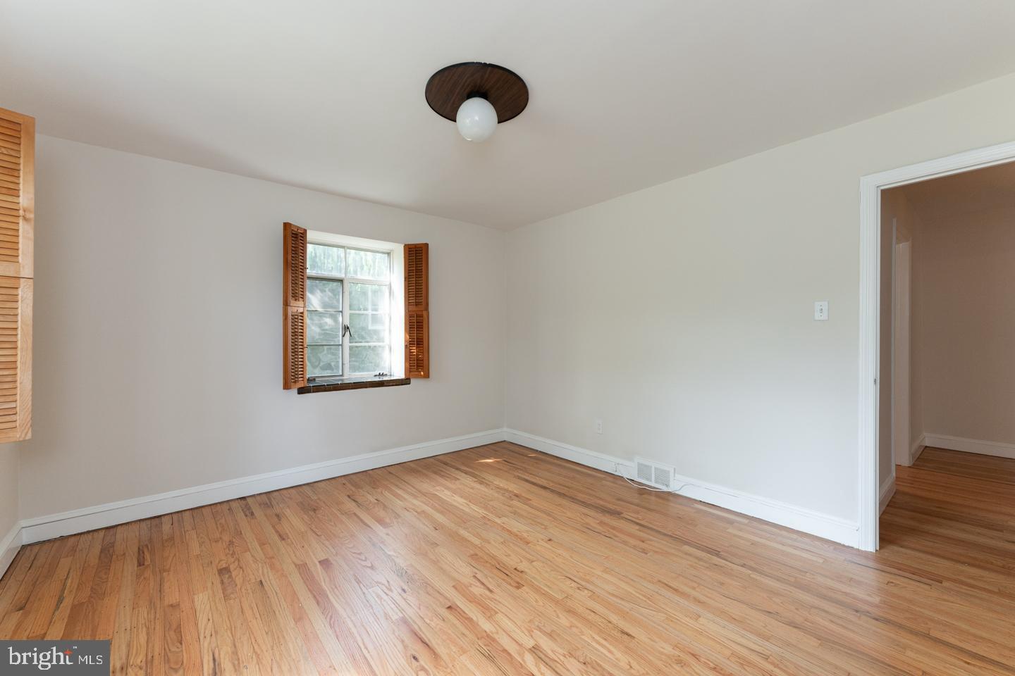 622 Greythorne Road Wynnewood, PA 19096 - Photo 27 of 50 Bedroom #2