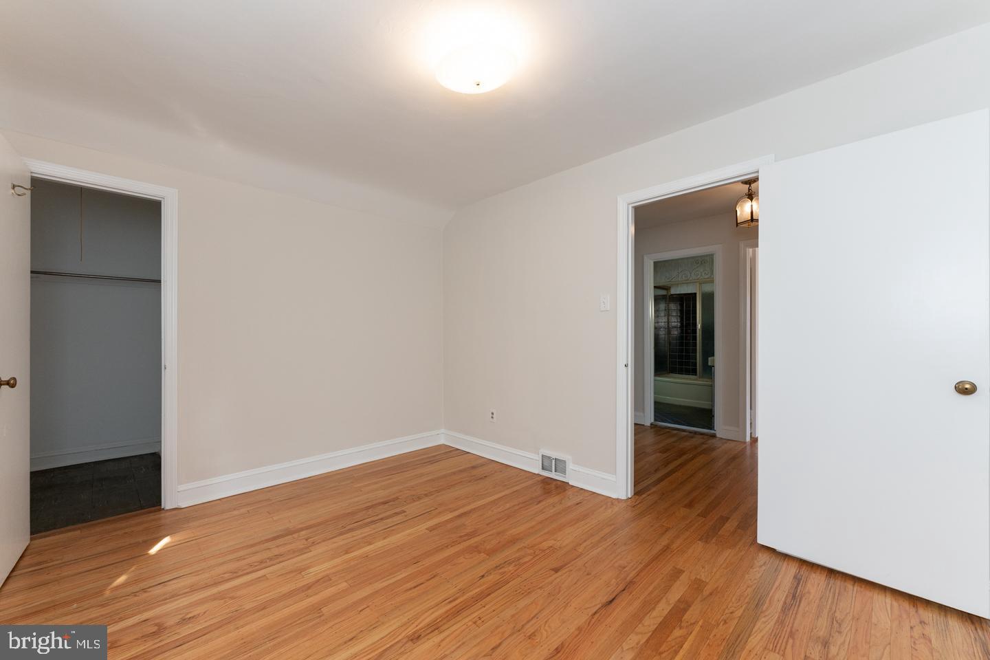 622 Greythorne Road Wynnewood, PA 19096 - Photo 32 of 50 Bedroom #3