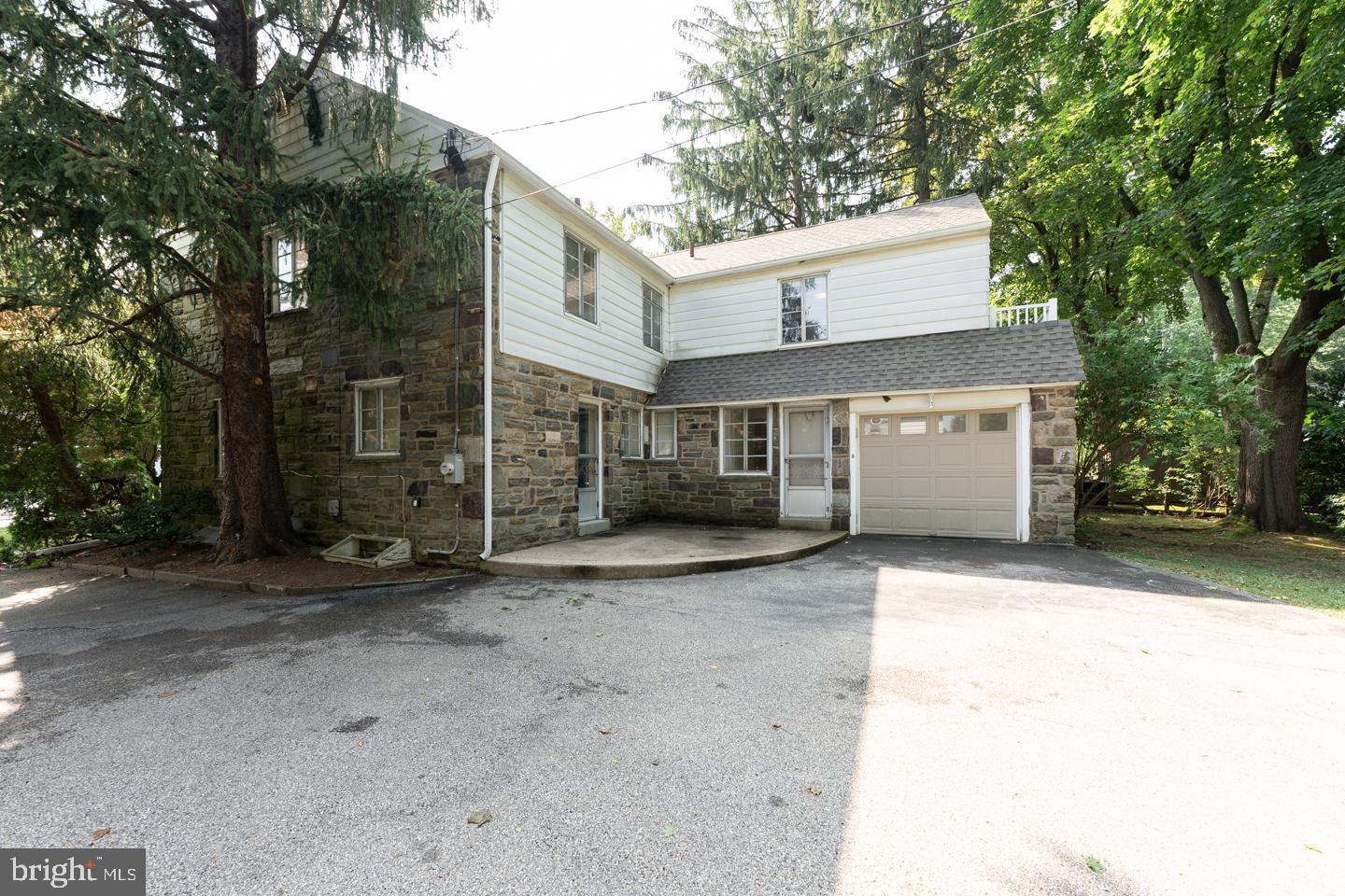 622 Greythorne Road Wynnewood, PA 19096 - Photo 48 of 50 Exterior Back Side