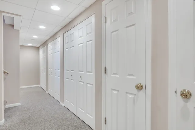 $439,900 | 586 Harvard Court, Lindenhurst, IL 60046