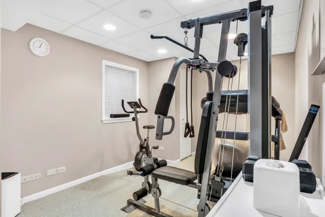 $439,900 | 586 Harvard Court, Lindenhurst, IL 60046