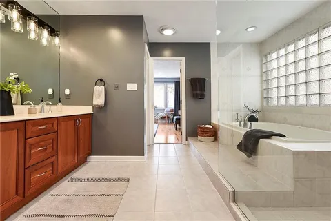 $799,000 | 71 Waterfront Drive, Pittsburgh, PA 15222