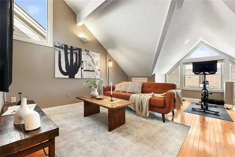 $799,000 | 71 Waterfront Drive, Pittsburgh, PA 15222