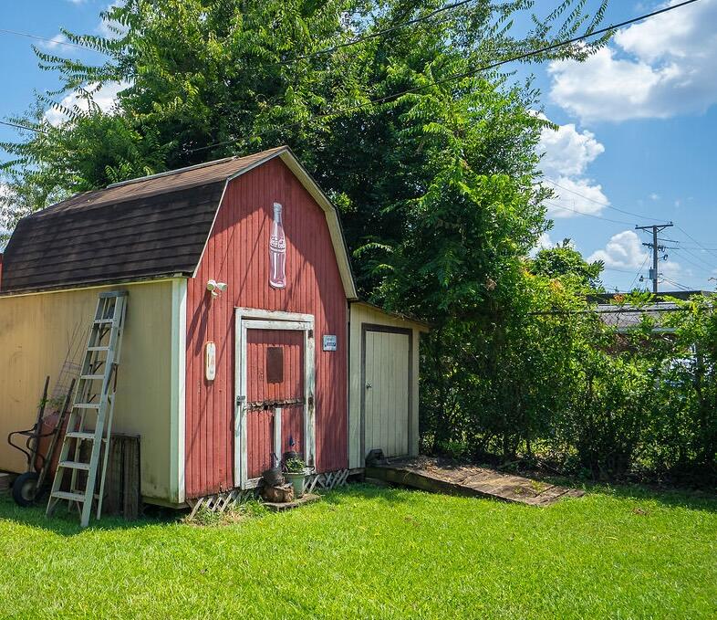 100 Collier Street Aiken, SC 29803 - Photo 6 of 6 ©MeghannPadgett_100Collier-10