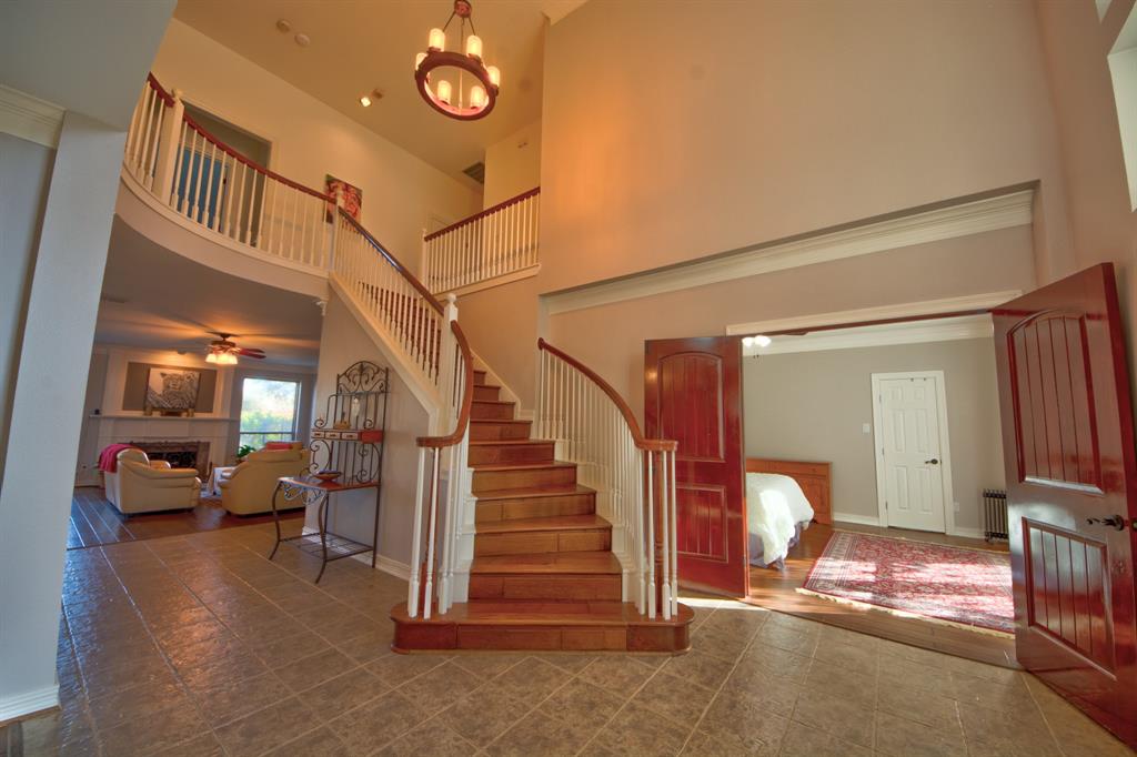 730 East Peninsula Drive Coppell, TX 75019 - Photo 2 of 34 a view of a livingroom with furniture and toys
