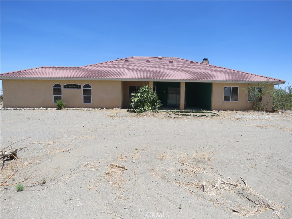 2425 Tokay Road Phelan, CA 92371 - Photo 4 of 23