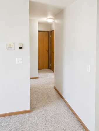 $929 | 735 West 10th Street, Unit 206, Rush City, MN 55069