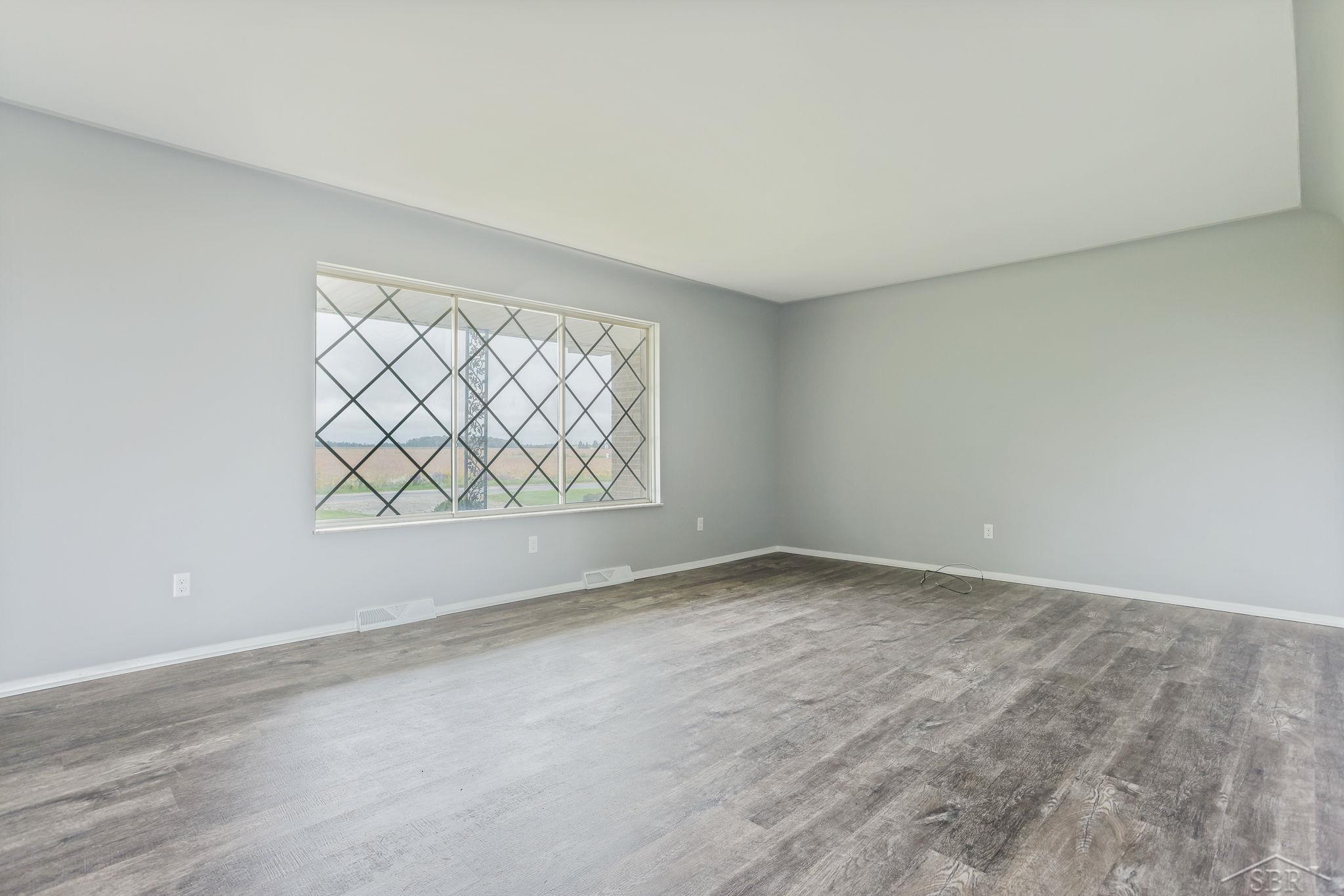 4954 Frank Road Frankenmuth, MI 48734 - Photo 13 of 53 50123544-12.JPG