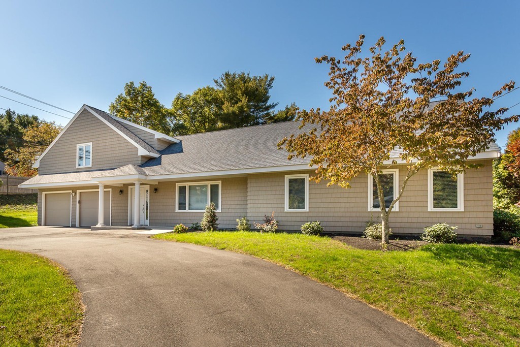 33 Wentworth Road Canton, MA 02021 - Photo 1 of 23