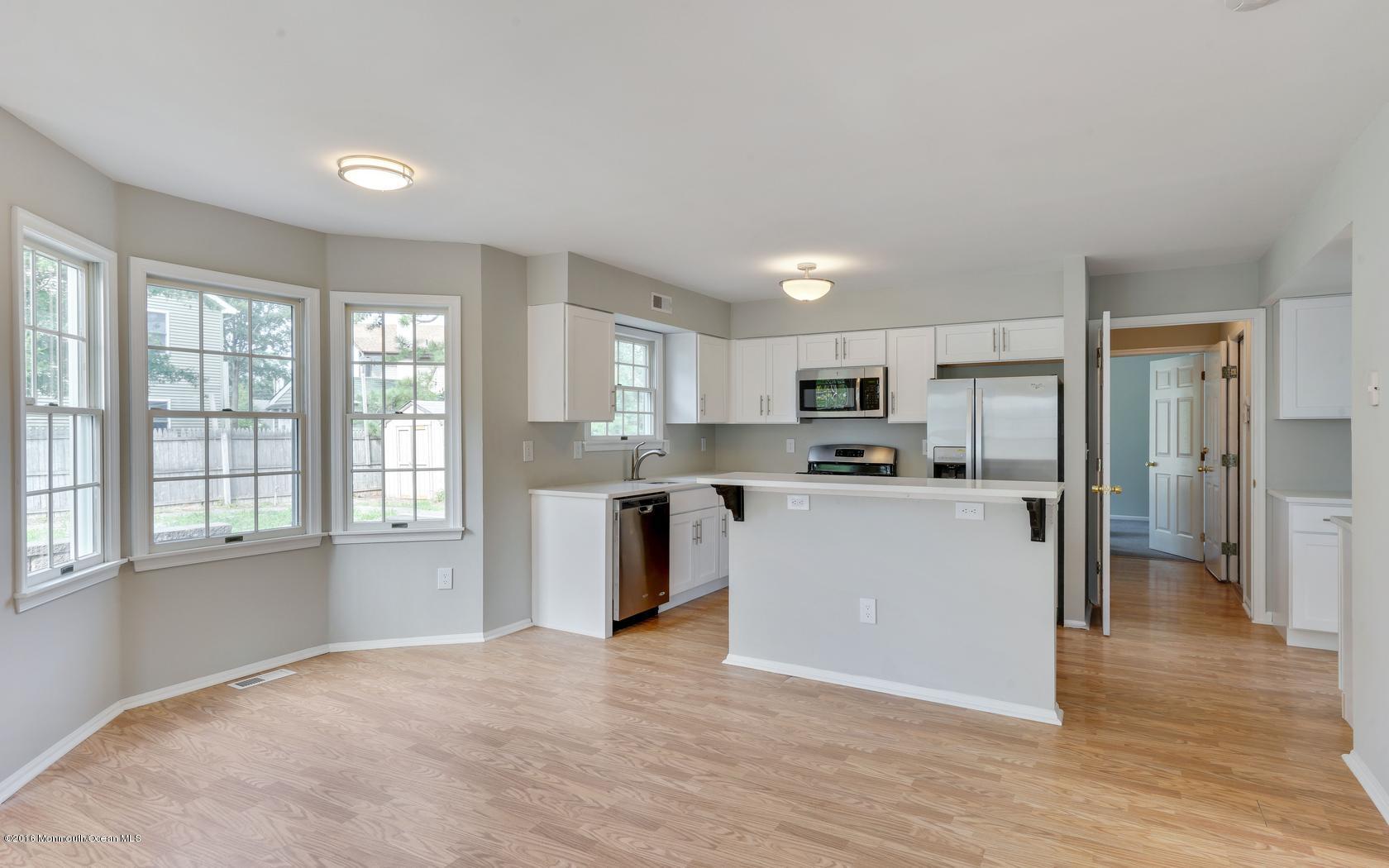 251 Sextant Road Manahawkin, NJ 08050 - Photo 8 of 25 18