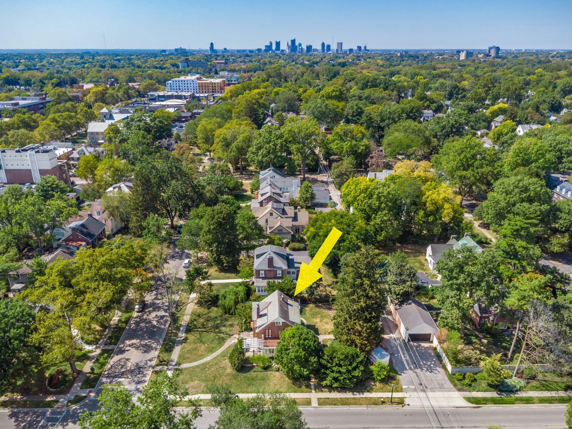 2424 Sherwood Road Bexley, OH 43209 - Photo 76 of 92 Drone