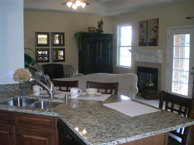 101 Fox Farm Way Greer, SC 29651 - Photo 5 of 16