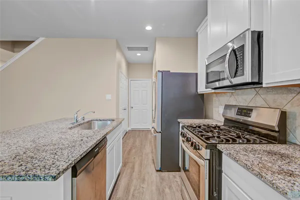 $225,000 | 3614 Vista Pointe Drive, Pasadena, TX 77504