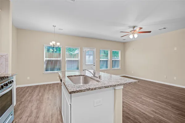 $225,000 | 3614 Vista Pointe Drive, Pasadena, TX 77504