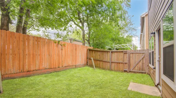 $225,000 | 3614 Vista Pointe Drive, Pasadena, TX 77504