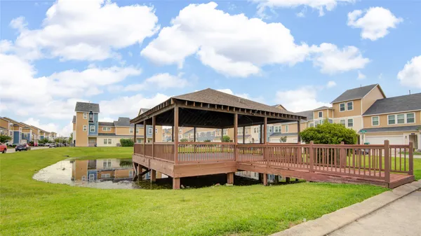$225,000 | 3614 Vista Pointe Drive, Pasadena, TX 77504