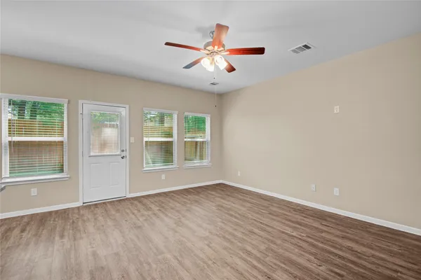 $225,000 | 3614 Vista Pointe Drive, Pasadena, TX 77504