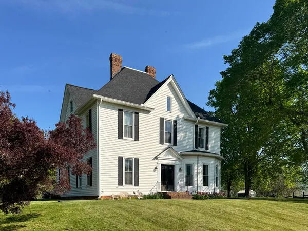$569,000 | 17749 Main Street, Buchanan, VA 24066