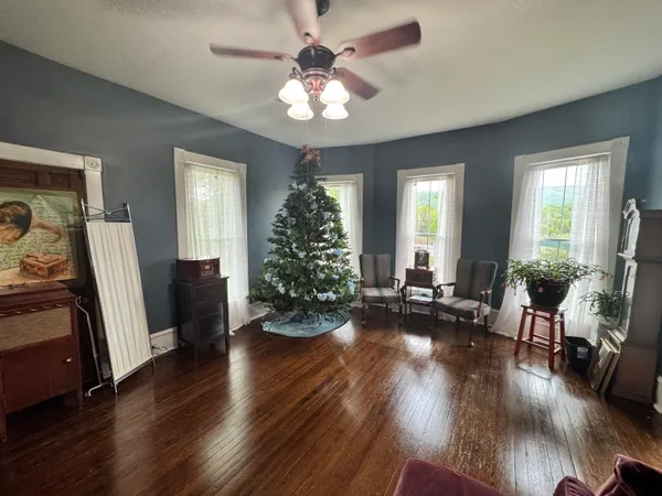 $569,000 | 17749 Main Street, Buchanan, VA 24066
