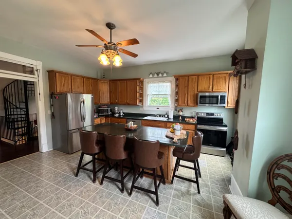 $569,000 | 17749 Main Street, Buchanan, VA 24066