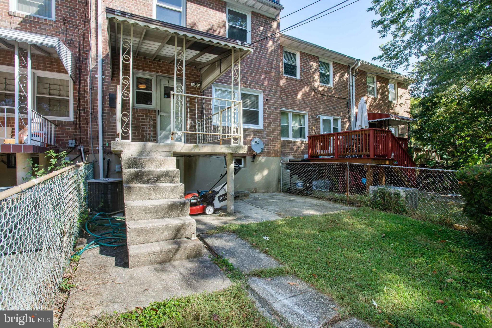 5205 Hillwell Road Baltimore, MD 21229 - Photo 37 of 39 Gallery Image 37