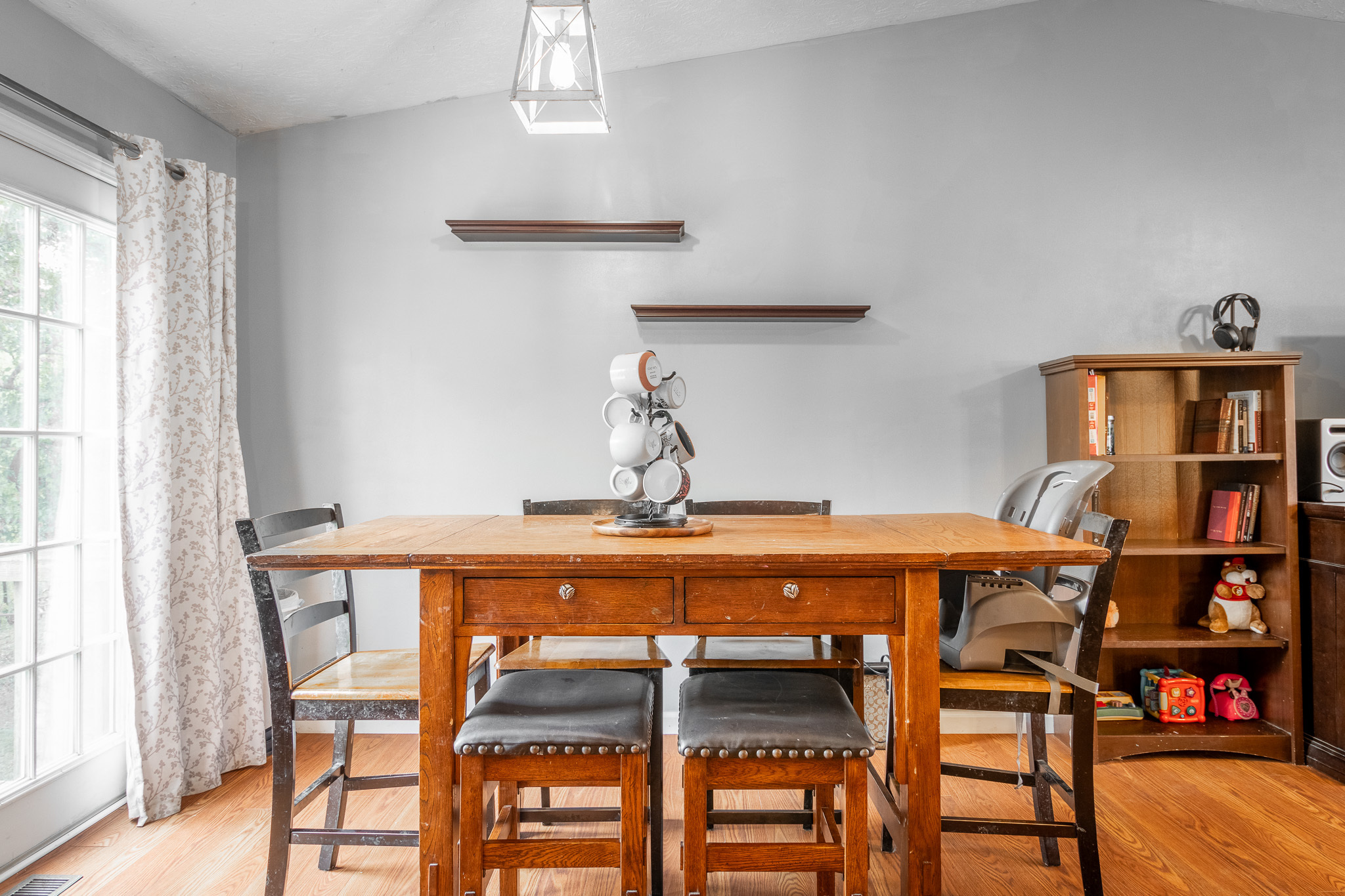 8371 Devonshire Road Columbus, IN 47201 - Photo 12 of 35