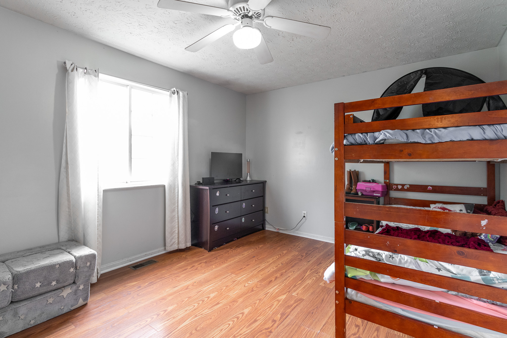 8371 Devonshire Road Columbus, IN 47201 - Photo 15 of 35