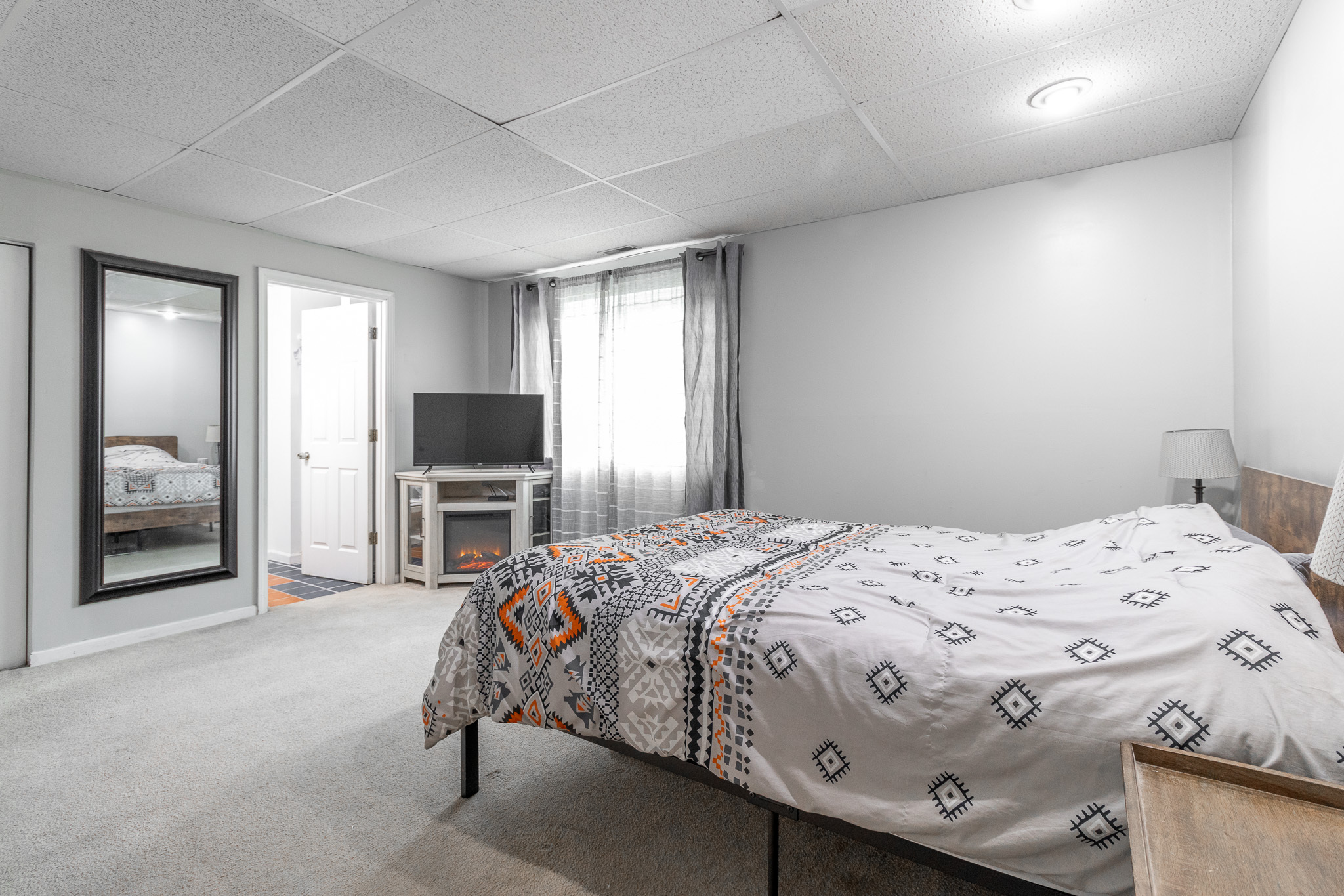 8371 Devonshire Road Columbus, IN 47201 - Photo 19 of 35