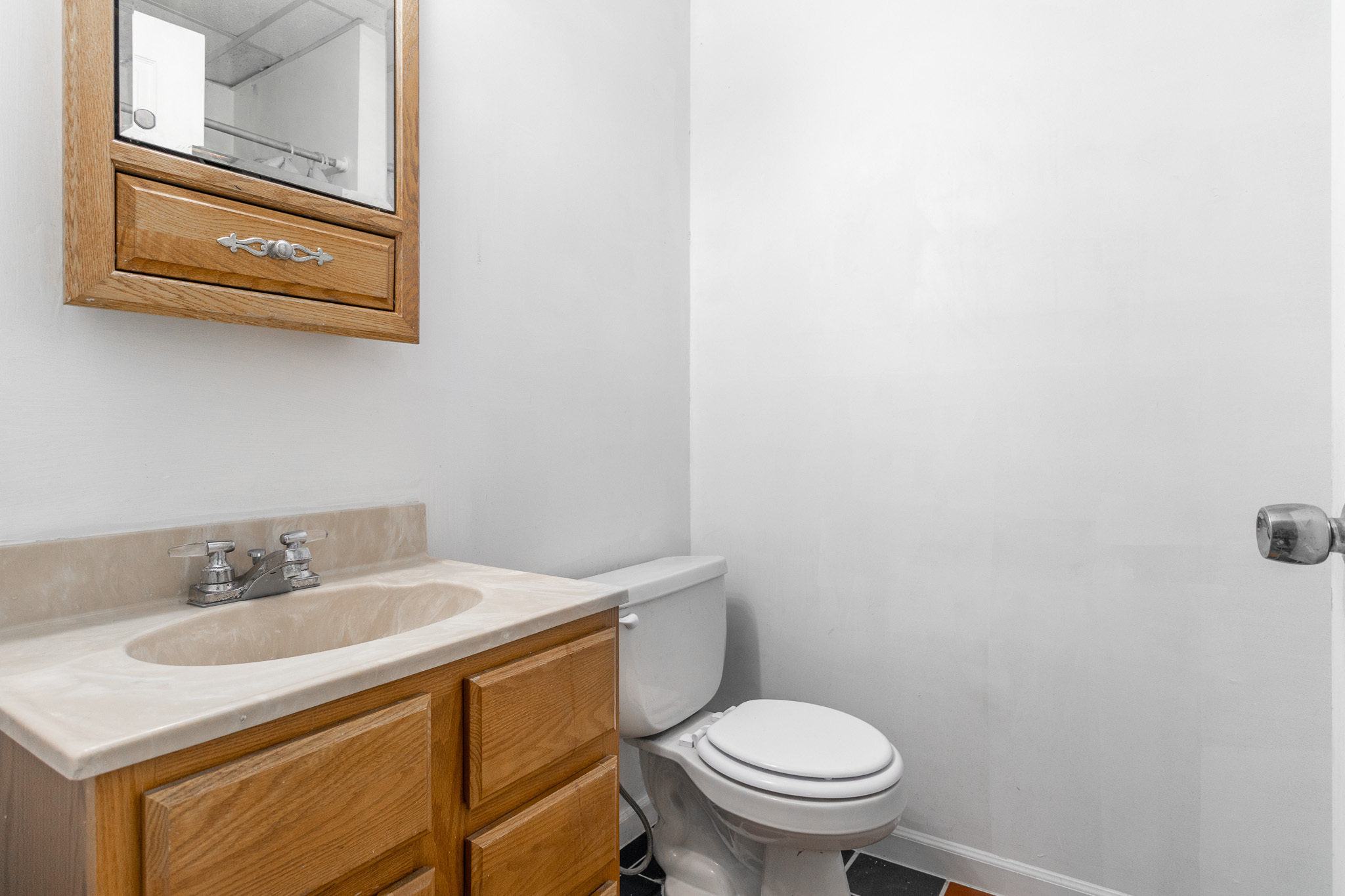 8371 Devonshire Road Columbus, IN 47201 - Photo 22 of 35