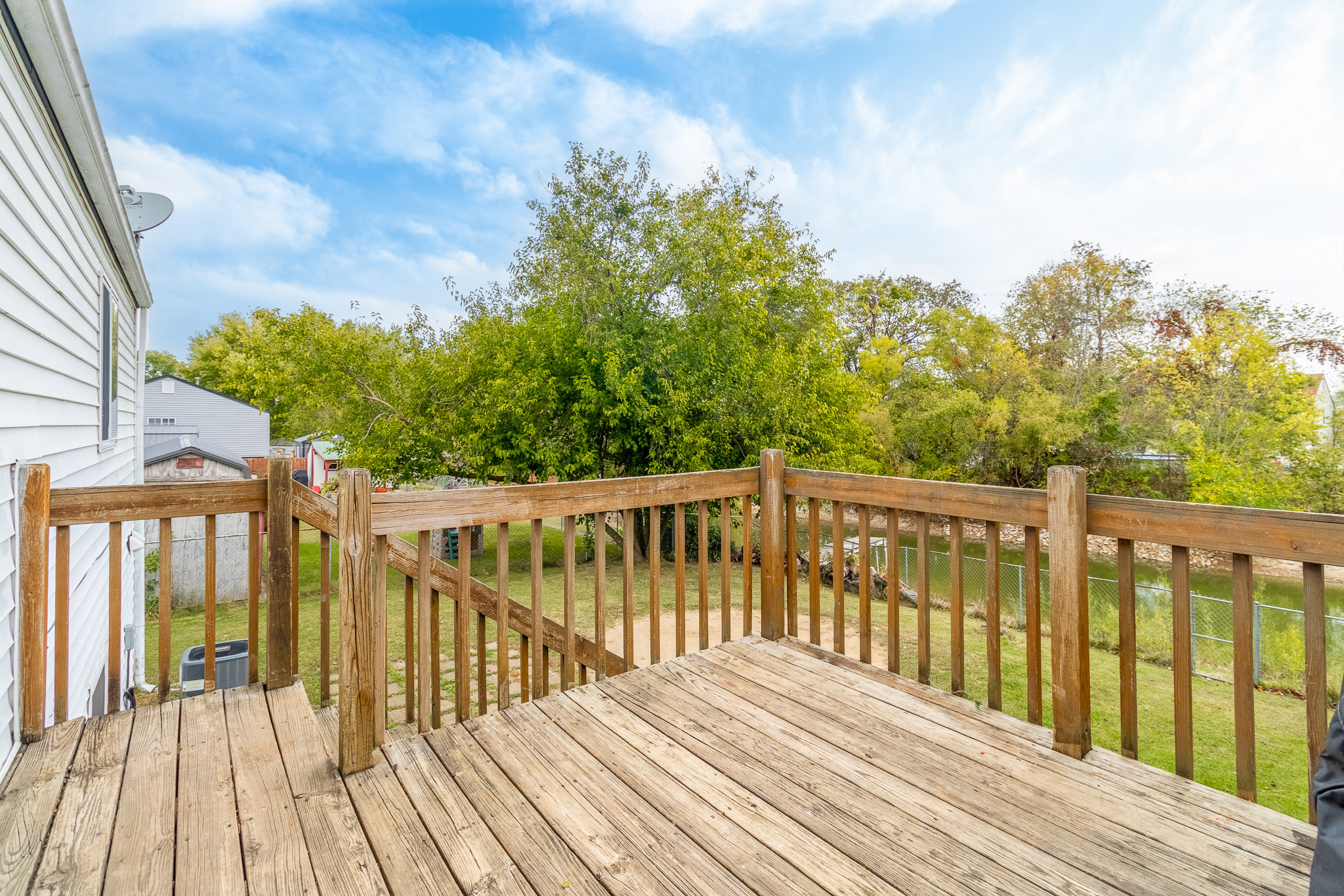 8371 Devonshire Road Columbus, IN 47201 - Photo 27 of 35