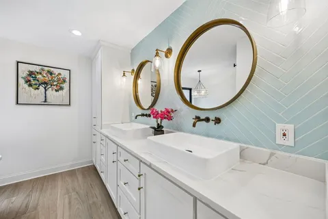 $1,050,000 | 6833 Truxton Drive, Dallas, TX 75231