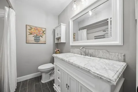 $1,050,000 | 6833 Truxton Drive, Dallas, TX 75231