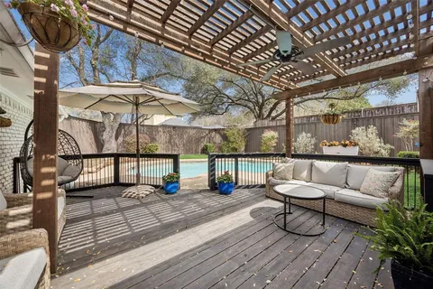 $1,050,000 | 6833 Truxton Drive, Dallas, TX 75231