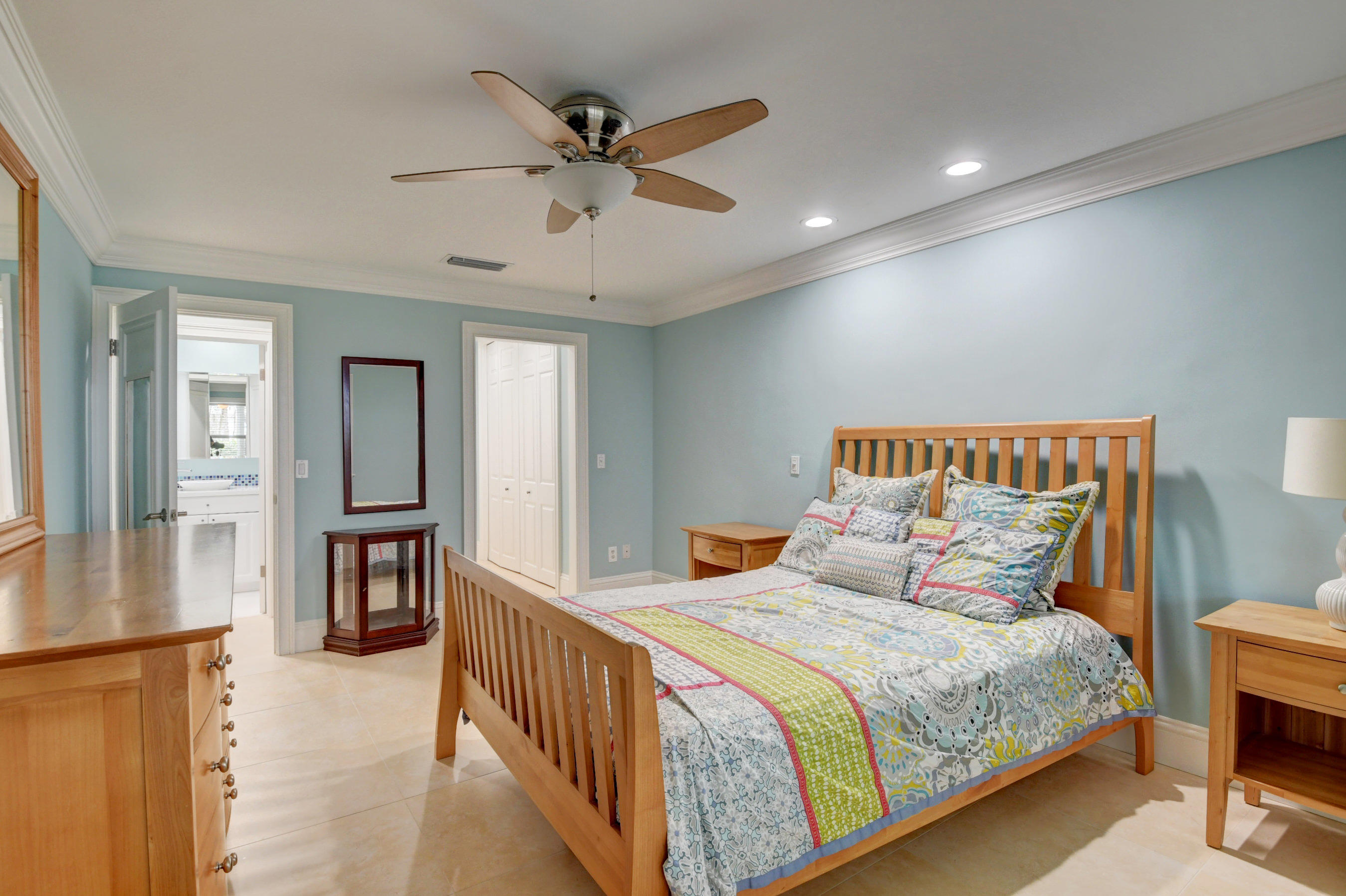 2561 South Ocean Boulevard, Unit 3 Boca Raton, FL 33432 - Photo 22 of 47 Main Bedroom 2