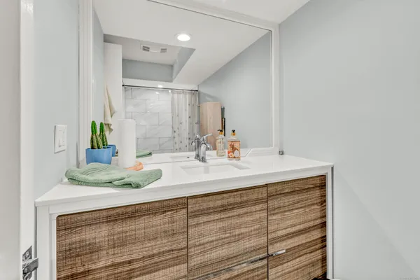 $289,000 | 496 Heritage Village, Unit A, Southbury, CT 06488