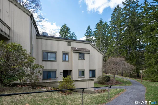 $289,000 | 496 Heritage Village, Unit A, Southbury, CT 06488