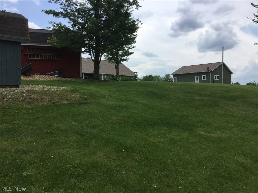 37825 Harry's Ridge Road Barnesville, OH 43713 - Photo 28 of 30 Gallery Image 28