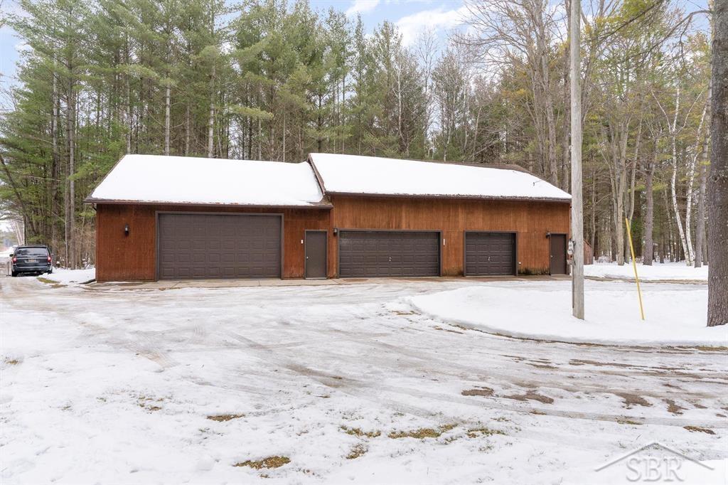 3355 Burgess Road Beaverton, MI 48612 - Photo 7 of 38