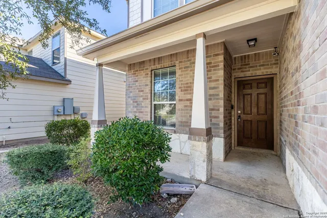 $2,100 | 13218 Cipresso Palco, San Antonio, TX 78253