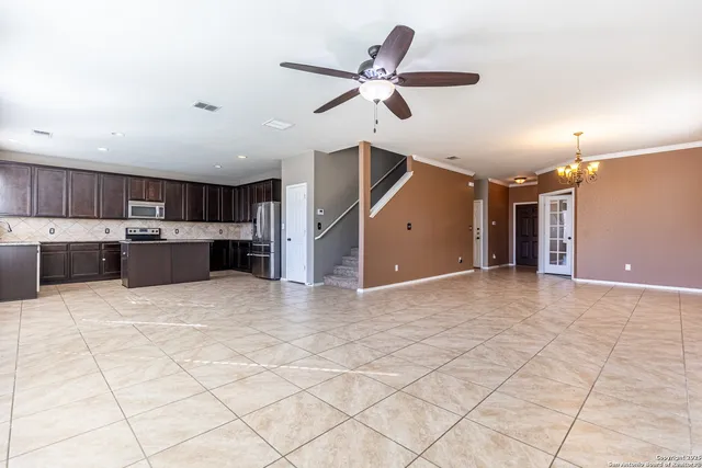 $2,100 | 13218 Cipresso Palco, San Antonio, TX 78253