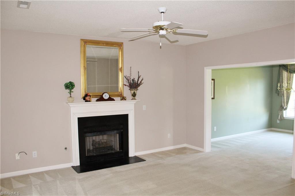 3609 Shadow Ridge Drive High Point, NC 27265 - Photo 2 of 19 Gallery Image 2