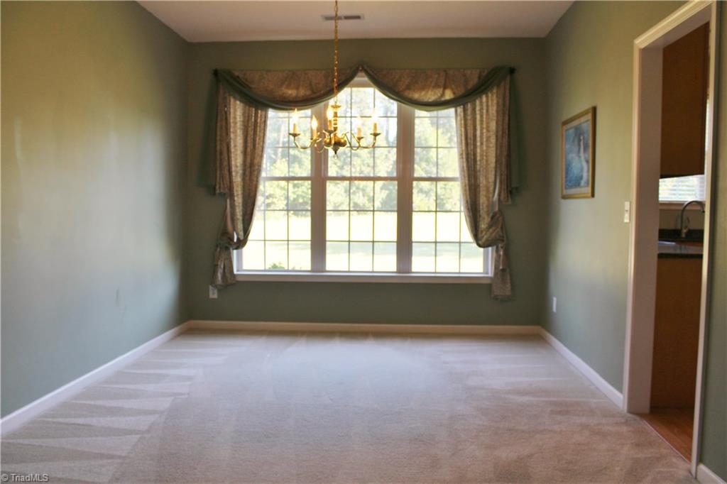 3609 Shadow Ridge Drive High Point, NC 27265 - Photo 7 of 19 Gallery Image 7