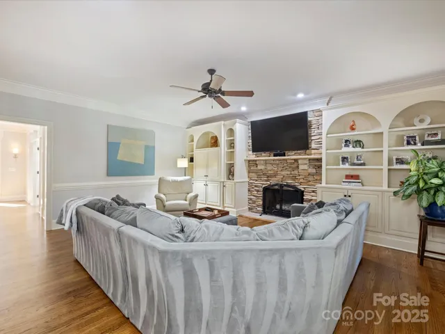 $1,250,000 | 1738 Bardstown Road, Charlotte, NC 28226