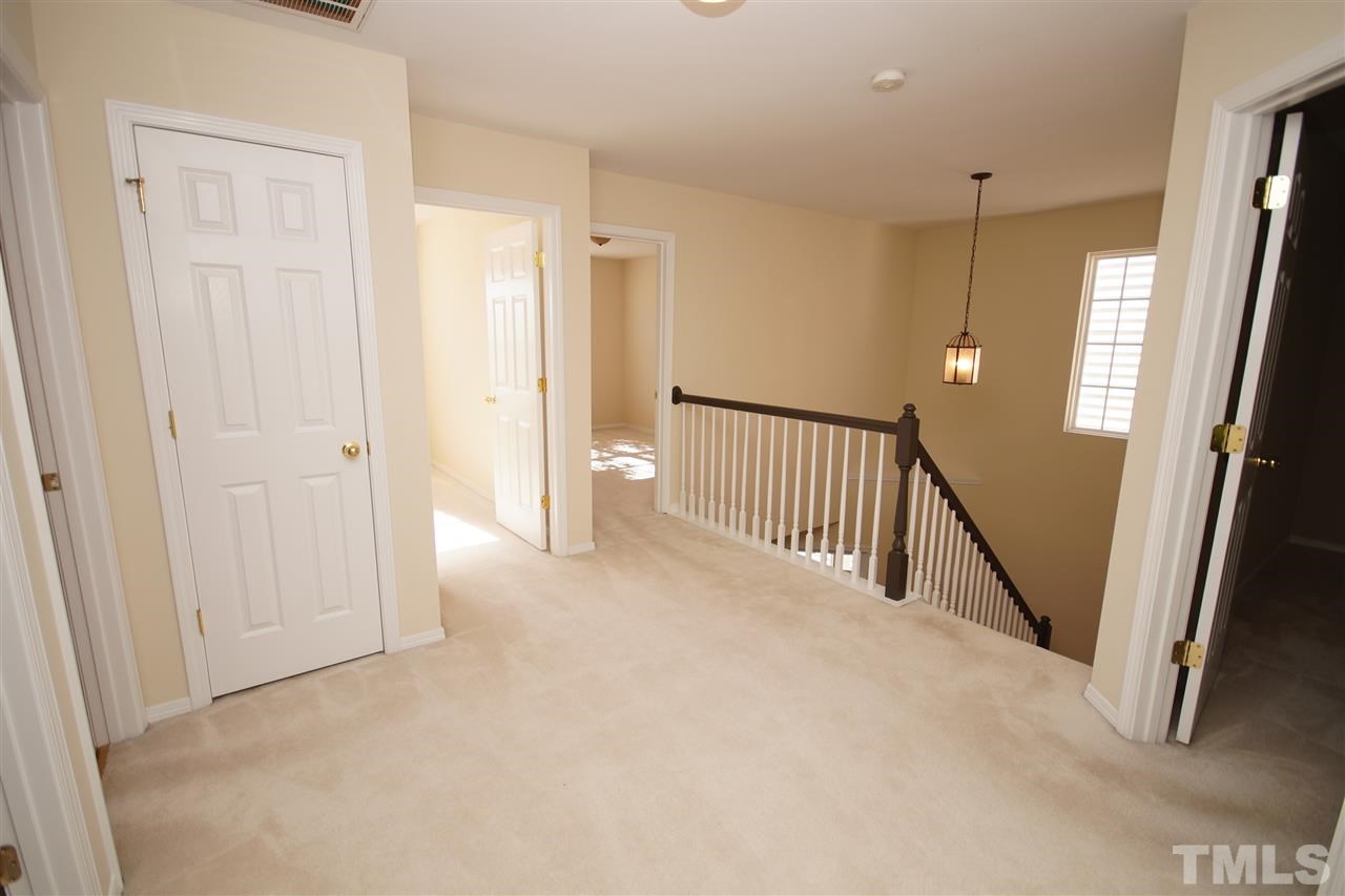 8508 Pillar Gate Lane Raleigh, NC 27613 - Photo 18 of 24