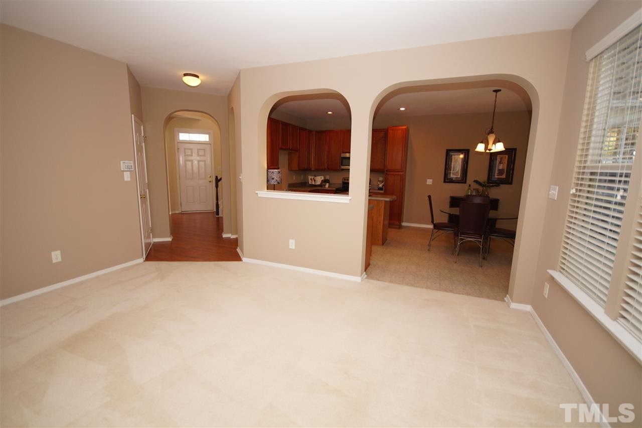 8508 Pillar Gate Lane Raleigh, NC 27613 - Photo 9 of 24