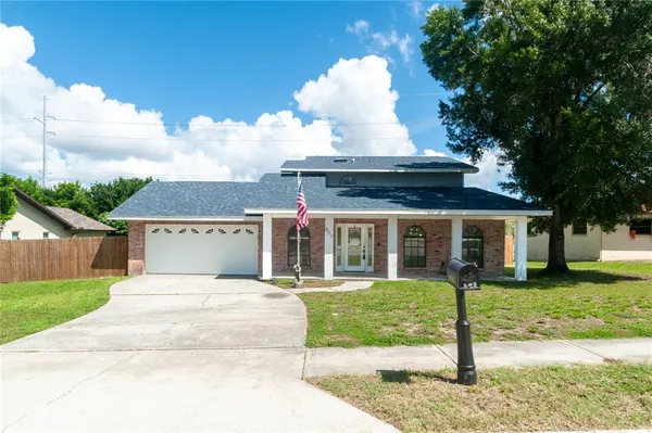 $600,000 | 859 Pinewood Terrace West, Palm Harbor, FL 34683