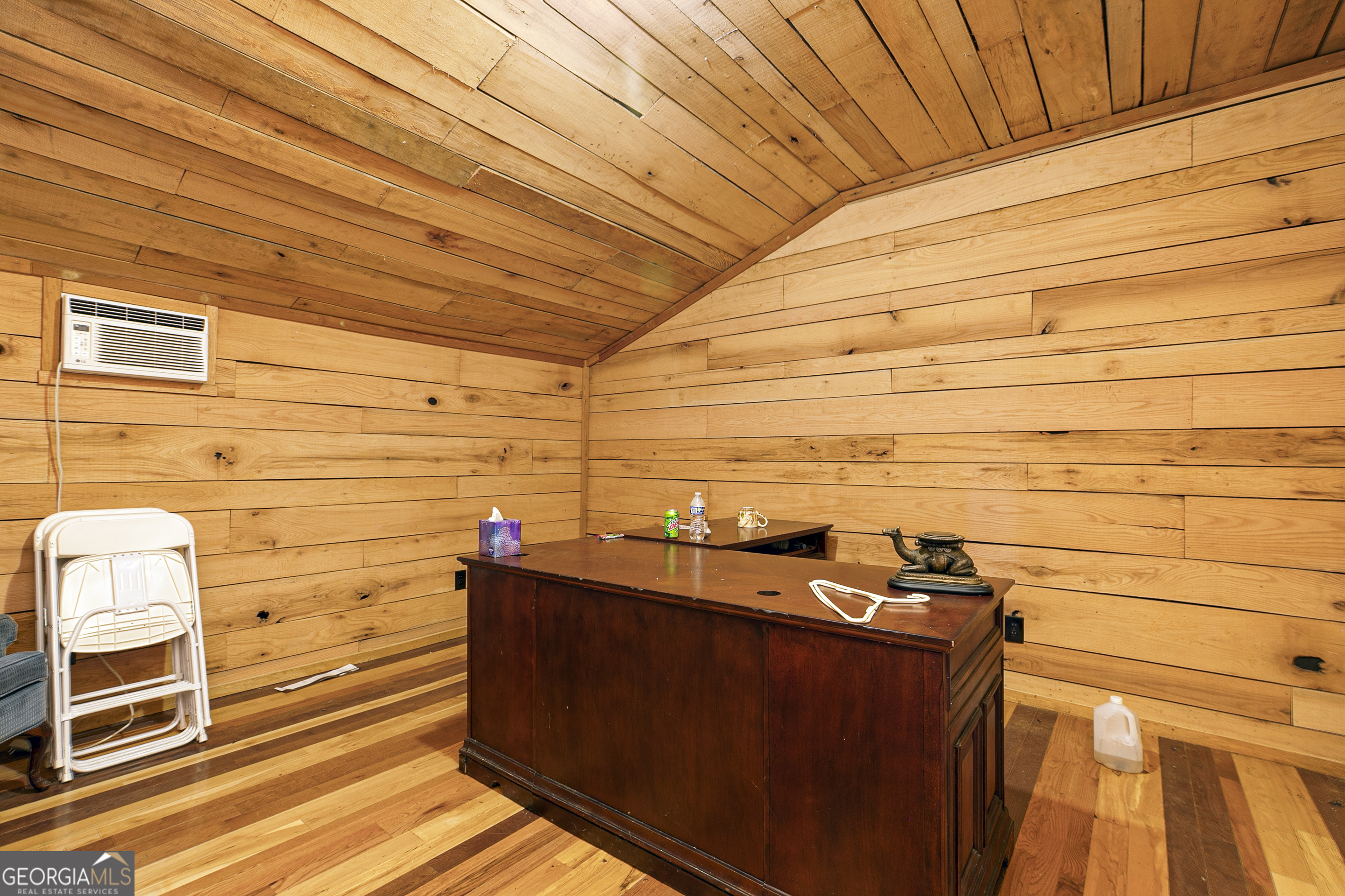 1907 Old Cedartown Road Cedartown, GA 30125 - Photo 4 of 83 a view of a balcony