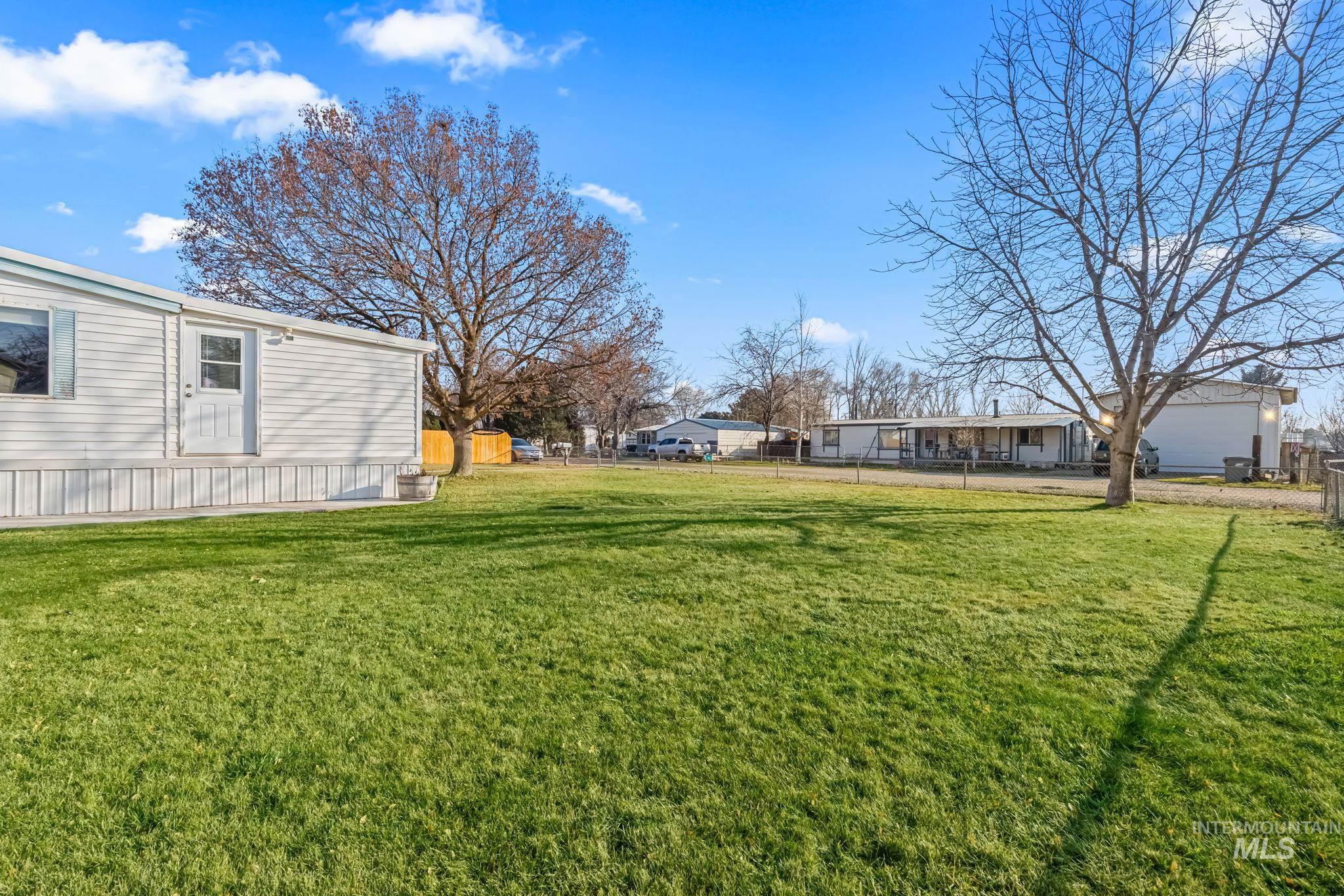 11234 George Street Nampa, ID 83651 - Photo 3 of 25 View of yard