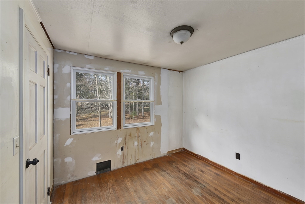 16 Killam Hill Road Boxford, MA 01921 - Photo 11 of 34 a view of an empty room with a window