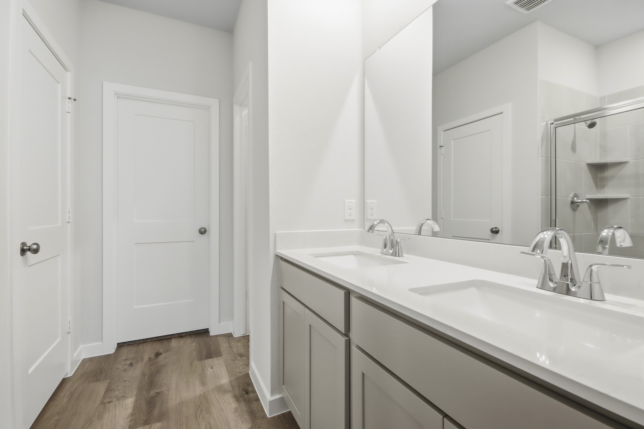 9712 Caney Bend Road Conroe, TX 77303 - Photo 12 of 25 Gallery Image 12